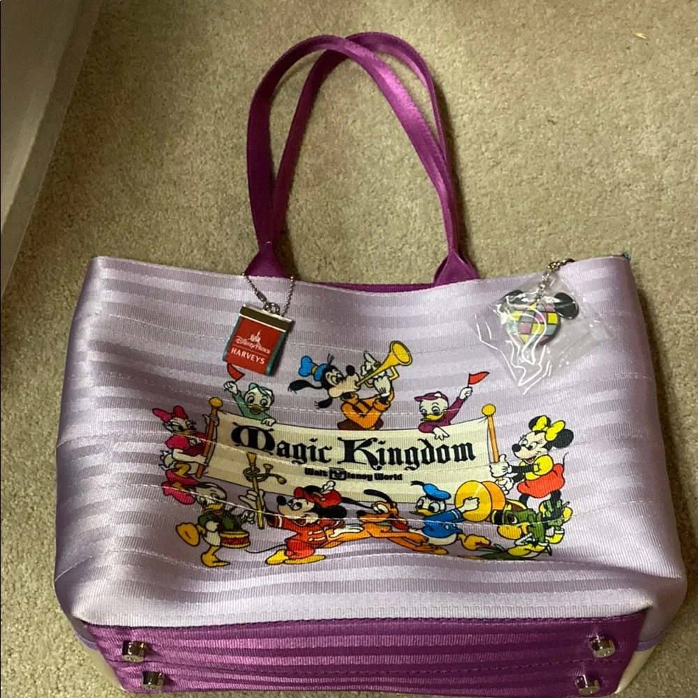 Harveys Magic Kingdom WDW 50th anniversary tote bag - Picture 1 of 8